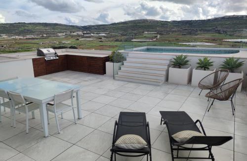 Mgarr Apartment | Panorama Lounge - Romantic Getaway with private pool