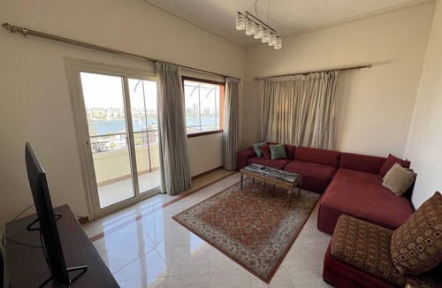 Al Duqqi Apartment | Panorama Nile view duplex in Giza - Dokki