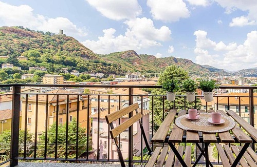 Como Apartment | Panorama - Parking - Family&Groups - Self ck-in & access