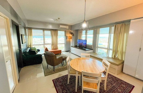 Bagumbayan Apartment | Panoramic 1 bedroom at Le Grand One Eastwood