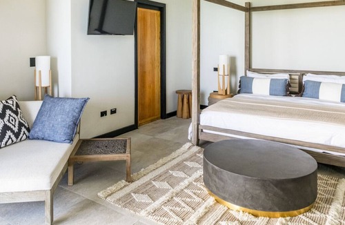 Fryes Beach Resort | Panoramic Suite - Two Bedroom Resort, Sleeps 4