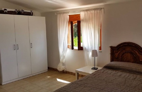 Fuscaldo Apartment | Panoramic apartment in villa 300 meters from the sea, private garden with sea view