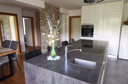Visoko Apartment | Panoramic Apartment with mountain view