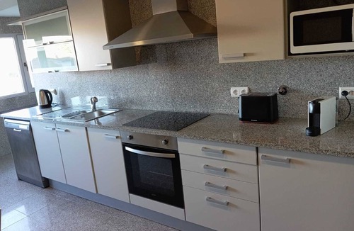 Guimaraes Condo | Panoramic balcony. 5 minutes from the center Family apartment.