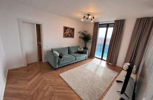 Baia Mare Apartment | Panoramic Blue