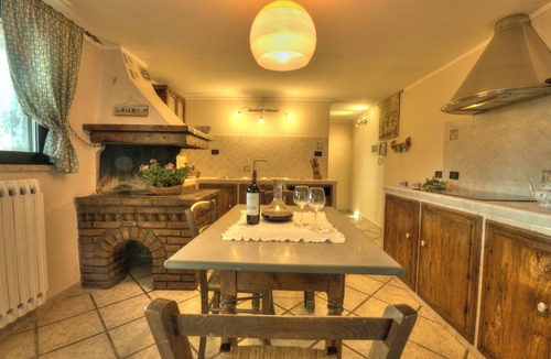 Empoli House | PANORAMIC COTTAGE WITH PRIVATE POOL GARDEN TERRACE WIFI AND BILLIARDS