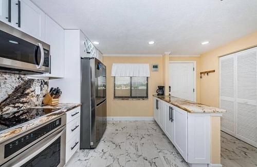 Madeira Beach Condo | Panoramic Gulf Views at Ocean Sands in Madeira Beach~ OS502