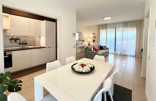 Cassago Brianza Apartment | Panoramic mountain views (Between Como, Milan and Lecco)