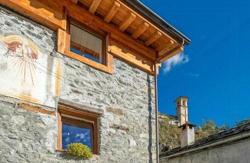 Ala di Stura House | Panoramic Mountain Cabin With Breathtaking View