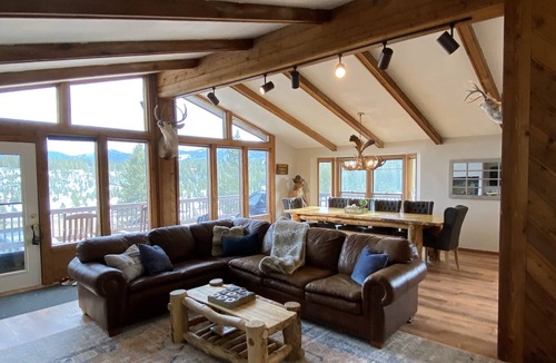 Winter Park Highlands House | PANORAMIC MOUNTAIN VIEWS Family Friendly Home on Acre Wooded Lot