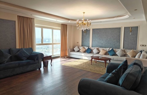 Maadi Apartment | Panoramic Nile View home in Cairo, Maadi.