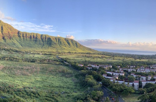 Makaha Condo | Panoramic Ocean/Mountain View Apartment