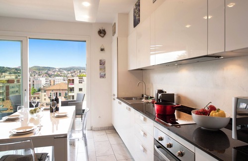 Viganello Apartment | Panoramic Penthouse