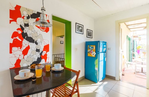 Quartieri Spagnoli Apartment | Panoramic Penthouse in Largo Baracche by Wonderful Italy