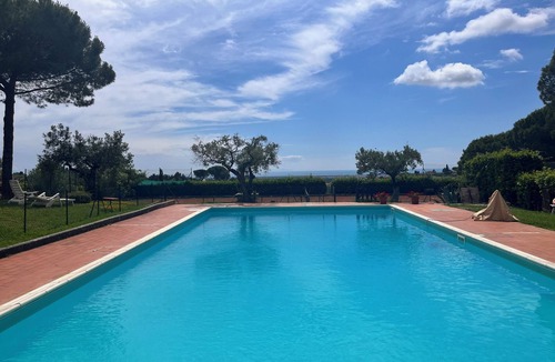 Montescudaio Apartment | Panoramic Penthouse Residence "La Villa" with swimming pool, tennis court, park