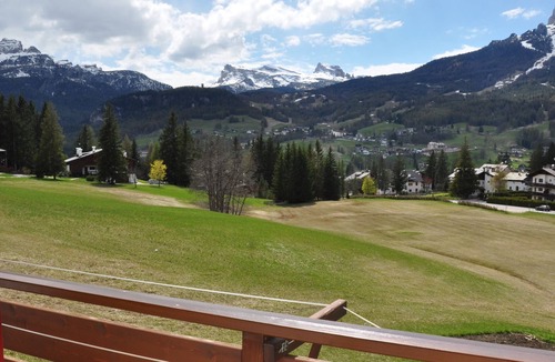 Cortina d'Ampezzo Apartment | Panoramic, quiet, less than 1 km from the center