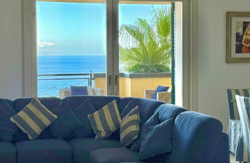 Taormina Apartment | PANORAMIC RESIDENCE TAORMINA Apartment with Sea View Pool Terrace