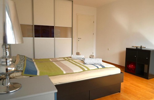 Ljubljana Apartment | Panoramic Rooftop Suite with Terrace and Parking