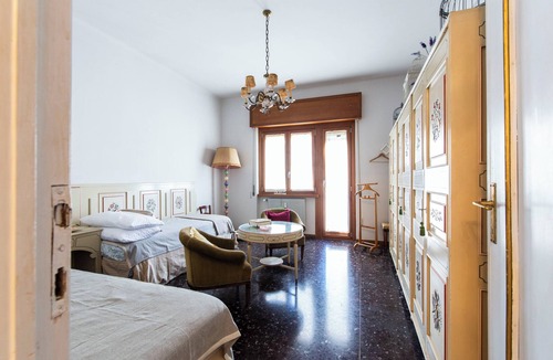 Nervi Apartment | Panoramic sea view - Two Bedroom Apartment, Sleeps 4