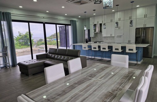 Prospect Villa | Panoramic seascape from modern, 3-bedroom villa in Hope Estate
