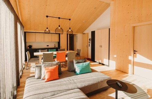 Warth Bed & Breakfast | Panoramic suite "Sunny Alpin" ShortStay - Alpin - Studios & Suites