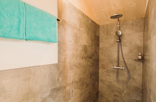 Warth Bed & Breakfast | Panoramic suite "Sunny Alpin" ShortStay - Alpin - Studios & Suites