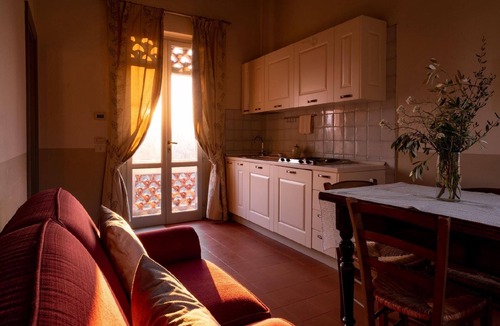 Santa Veneranda Apartment | Panoramic three-room apartment with terrace and summer pool
