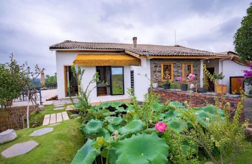 Yongding Cabin | Panoramic Tianmen Hotel -Free Shuttle-Serene Courtyard