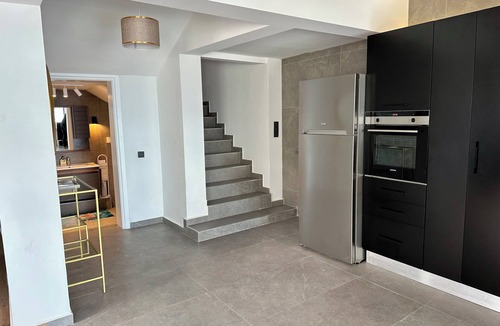 Bitez Villa | Panoramic Triplex with Jacuzzi
