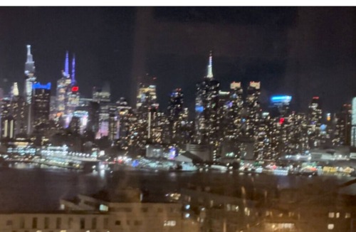 Weehawken Apartment | Panoramic Views of NYC 15 mins to NYC
