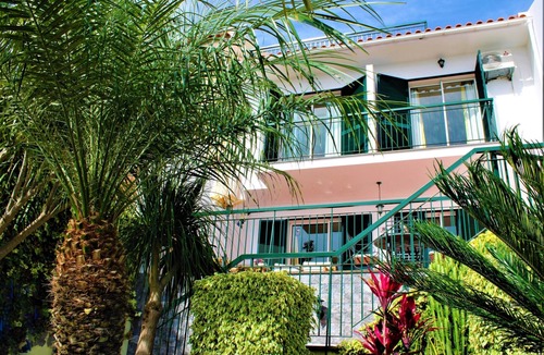 Camara de Lobos House | Panoramic views of sea | Moradia Falesia