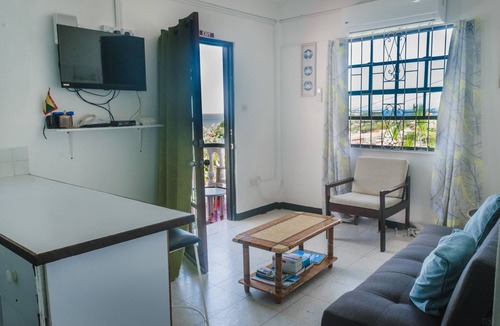 St. George's Apartment | Panoramic View St George’s