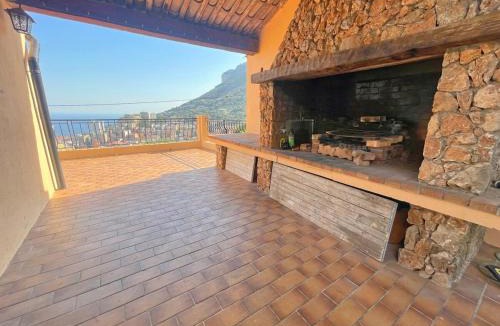 Beausoleil Apartment | Panoramic View Villa Swimming Pool