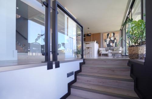 Green Point Villa | Panoramic Viewpoint - Luxury Villa with Ocean View