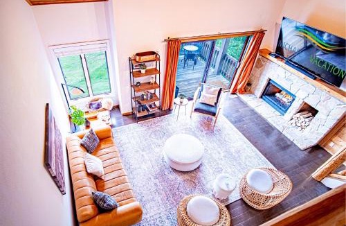 Elkhorn Village House | Panoramic Views! Designer`s Condo on Golf Course w/Resort Amenities