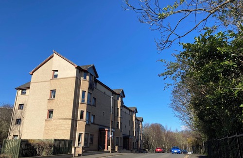 Craigleith Apartment | Panoramic views from this 5* apartment with wifi & parking close to the City