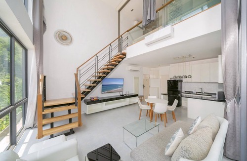 Kamala Apartment | Panoramic views in Kamala duplex apartment