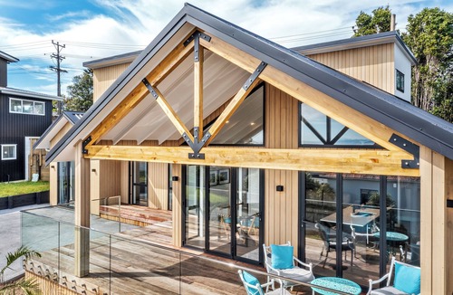 Stanmore Bay House | Panoramic views on the Peninsula