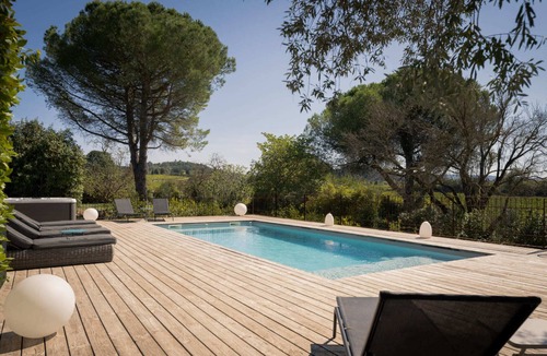 Carcassonne Villa | PANORAMIC VILLA · No Car Needed · 360° UNESCO Views · Pool · Aircon · Jacuzzi