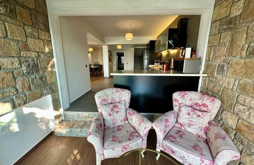 Bitez House | Panoramic Villa with jacuzzi