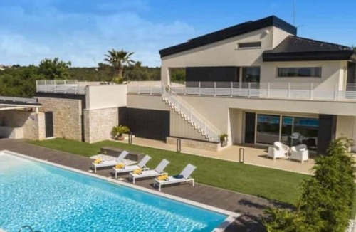 Noci Villa | Panoramic villa with pool