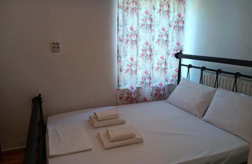 Mytilene Apartment | Pansofia