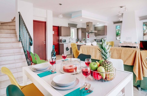 Kapparis Villa | Pant Poly Villa - Private pool - Fully integrated kitchen - Family-run