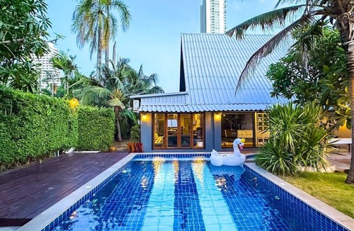 Na Kluea Villa | PAPA Beach Pool Villas Pattaya