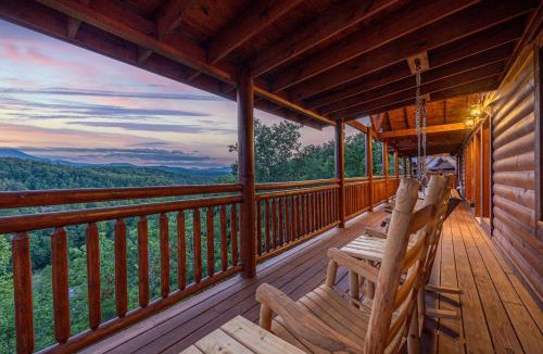 Caton Ski Chalet | Papa Bear's Mountain Lodge-amazing gametheater room, indoor year-round pool, great location, Wi-Fi