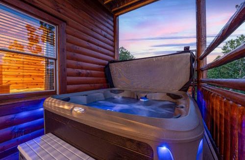 Caton Ski Chalet | Papa Bear's Mountain Lodge-amazing gametheater room, indoor year-round pool, great location, Wi-Fi