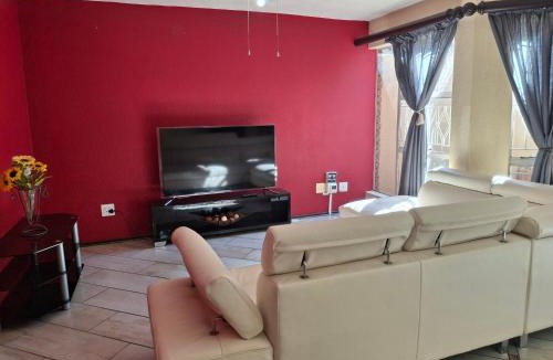 Greater Johannesburg Metropolitan Area Apartment | Papillon Guesthouse