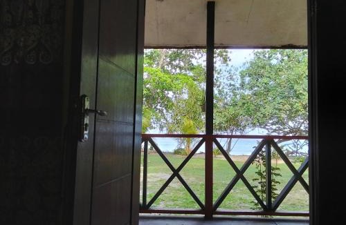 Manokwari House | Papua Risen Beach Front Bungallow