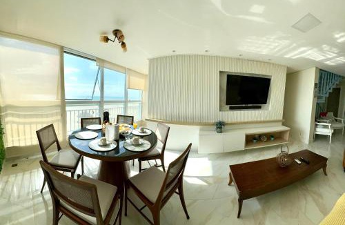 Porto das Dunas Apartment | Paraíso Beach - Terramaris - Apartamento frente mar, pé na areia, próximo ao Beach Park