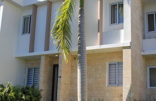 Bavaro Villa | Paraíso con Playa Privada + BBQ & Gym+Picuzzi